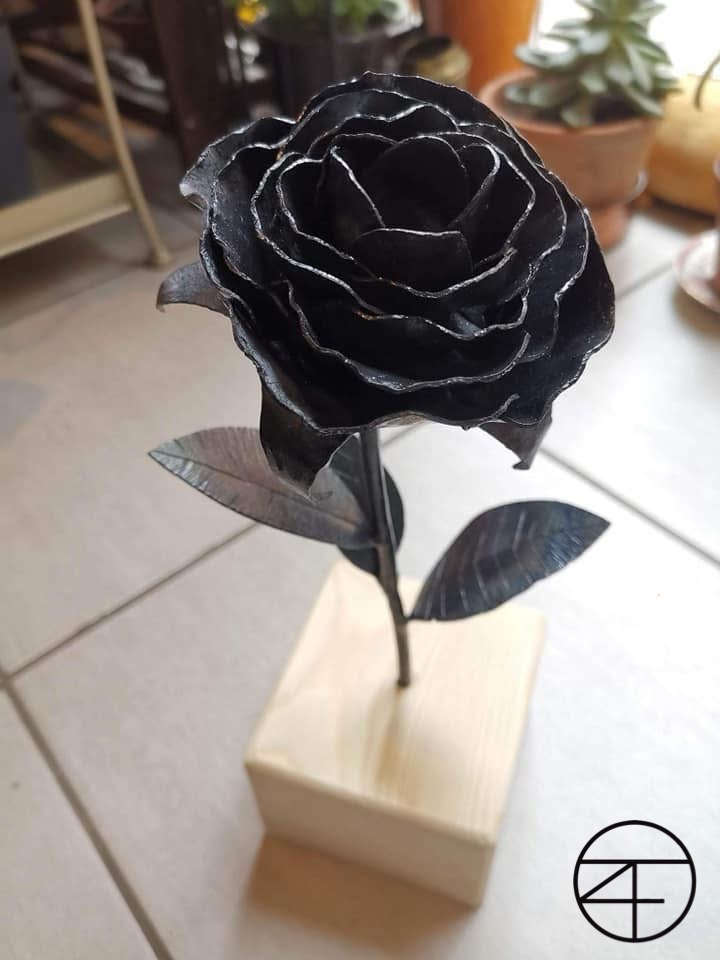 Rose forgée 2